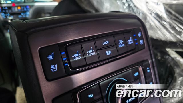 Hyundai Genesis 2016 — photo 19