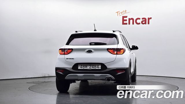 Kia Stonic 2018 — photo 4