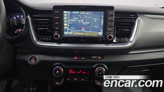 Kia Stonic 2018 — photo 15
