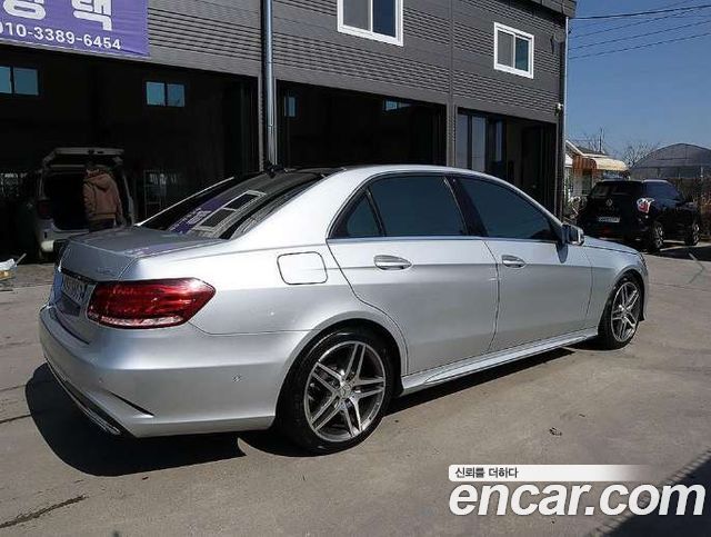 Mercedes-Benz E-Class 2016 — photo 2