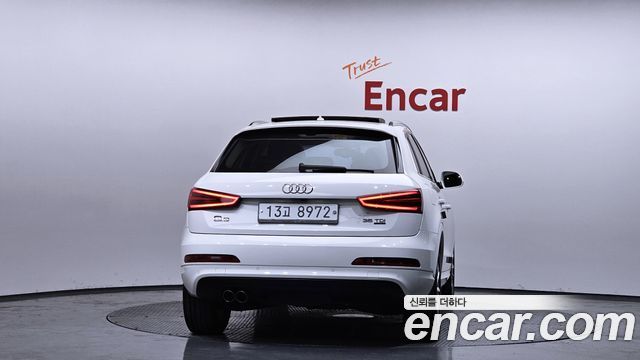 Audi Q3 2015 — photo 4