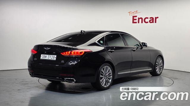 Genesis G80 2019 — photo 2
