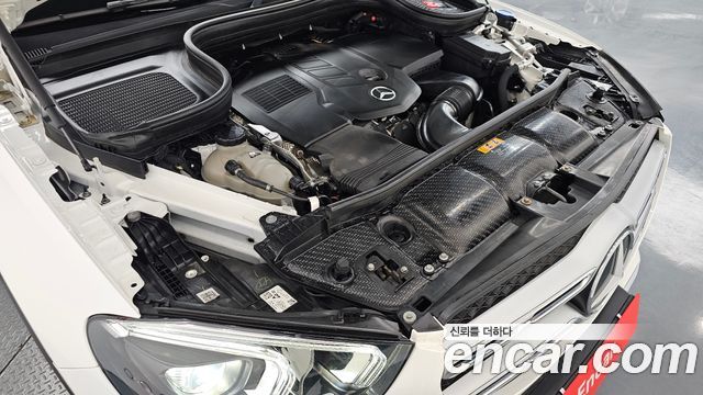 Mercedes-Benz GLE-Class 2019 — photo 6