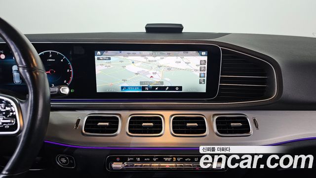 Mercedes-Benz GLE-Class 2019 — photo 14