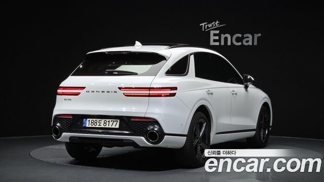 Genesis GV70 2021 — photo 2