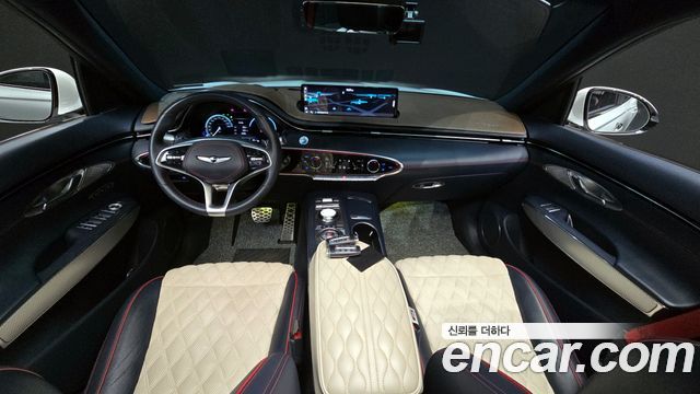 Genesis GV70 2021 — photo 7