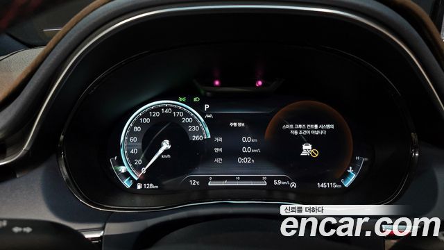 Genesis GV70 2021 — photo 8