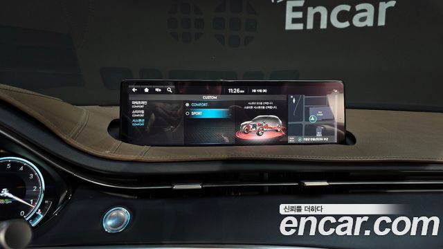 Genesis GV70 2021 — photo 15