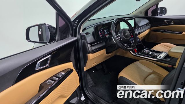 Kia Canival 2022 — photo 11