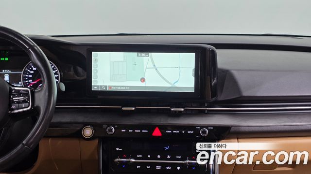 Kia Canival 2022 — photo 16