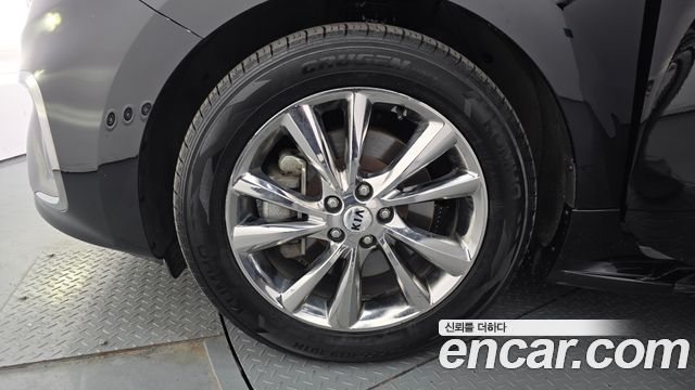 Kia Canival 2019 — photo 5