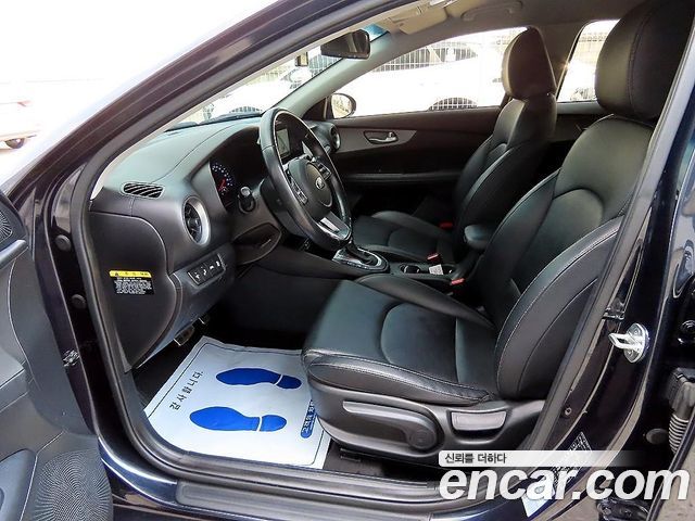 Kia K3 2019 — photo 17