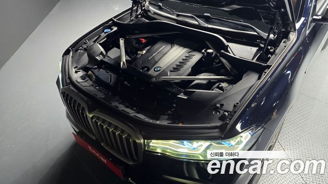 BMW X7 2020 — photo 6