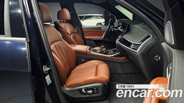 BMW X7 2020 — photo 10