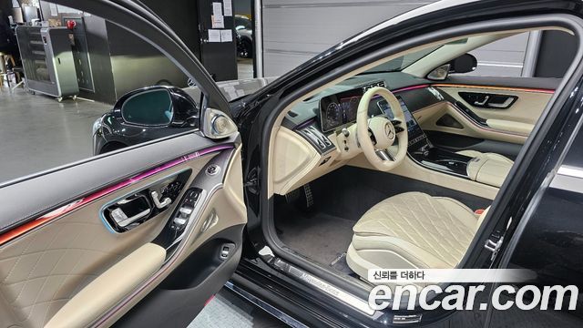 Mercedes-Benz S-Class 2021 — photo 10