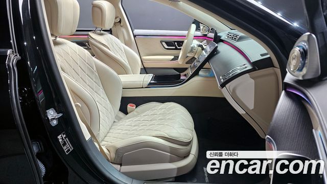 Mercedes-Benz S-Class 2021 — photo 11