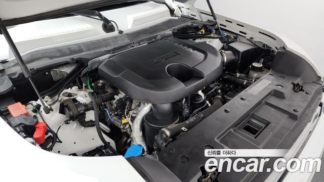 Land Rover Defender 2022 — photo 6