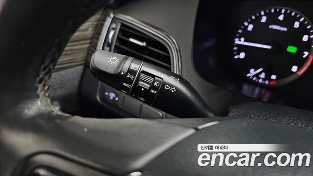 Hyundai Sonata 2015 — photo 18