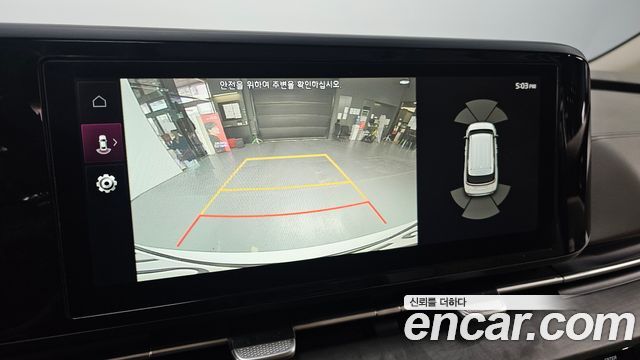 Kia Canival 2023 — photo 15