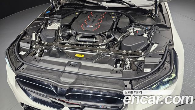 BMW M5 2025 — photo 6