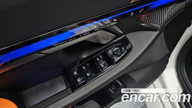 BMW M5 2025 — photo 16