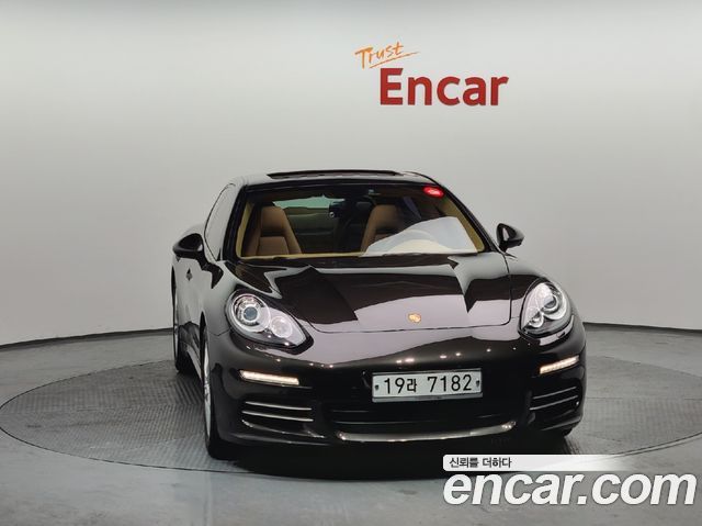 Porsche Panamera 2014 — photo 2