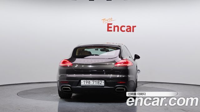 Porsche Panamera 2014 — photo 5