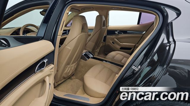 Porsche Panamera 2014 — photo 12
