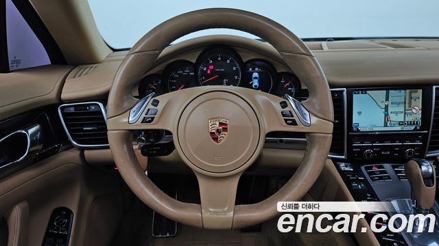 Porsche Panamera 2014 — photo 13