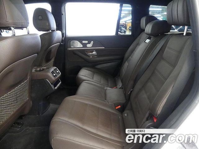 Mercedes-Benz GLS-Class 2022 — photo 9