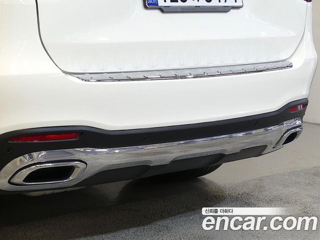 Mercedes-Benz GLS-Class 2022 — photo 18