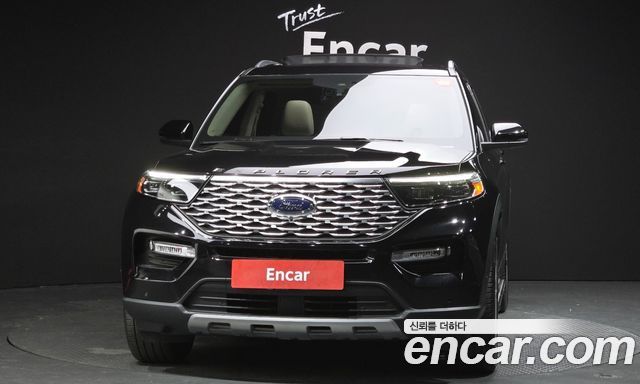 Ford Explorer 2022 — photo 3