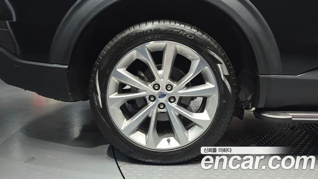 Ford Explorer 2022 — photo 5