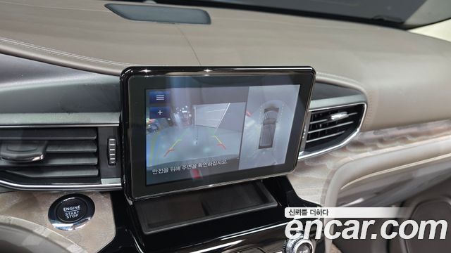 Ford Explorer 2022 — photo 16