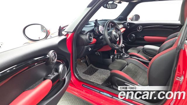 Mini Cooper 2019 — photo 10