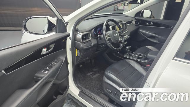 Kia Sorento 2019 — photo 10