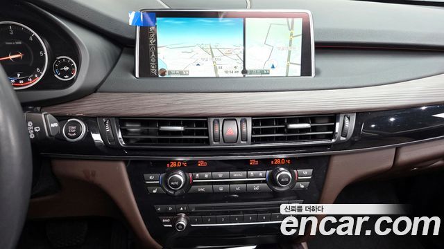 BMW X5 2016 — photo 15