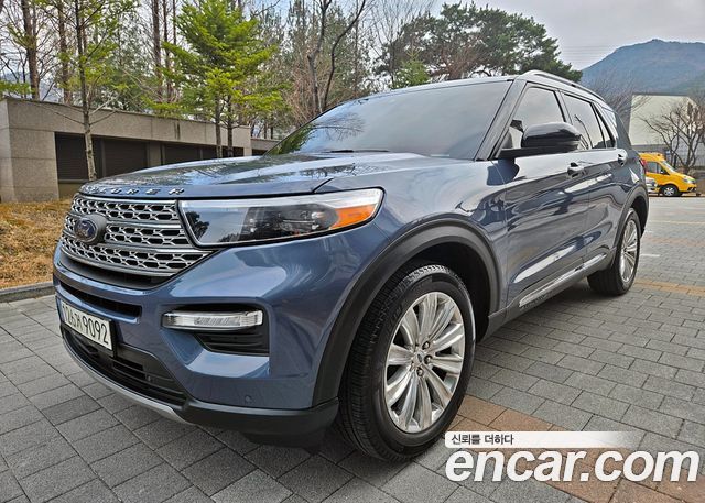 Ford Explorer 2021 — photo 2