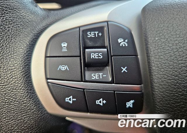 Ford Explorer 2021 — photo 17