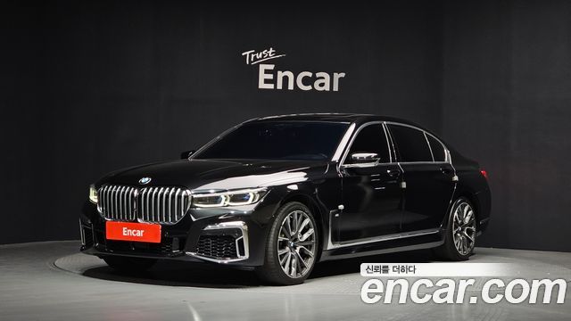 BMW 7-Series 2021 — photo 1