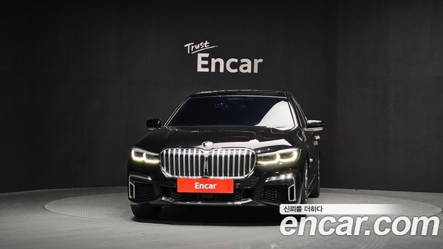 BMW 7-Series 2021 — photo 3