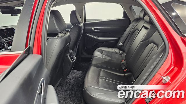 Hyundai Sonata 2020 — photo 12