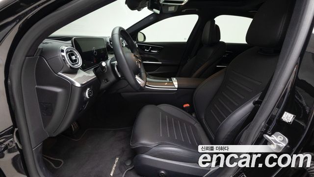Mercedes-Benz C-Class 2023 — photo 16