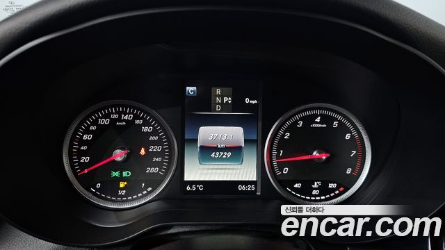 Mercedes-Benz GLC-Class 2019 — photo 8