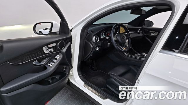 Mercedes-Benz GLC-Class 2019 — photo 10