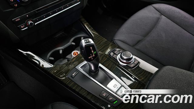 BMW X3 2011 — photo 9