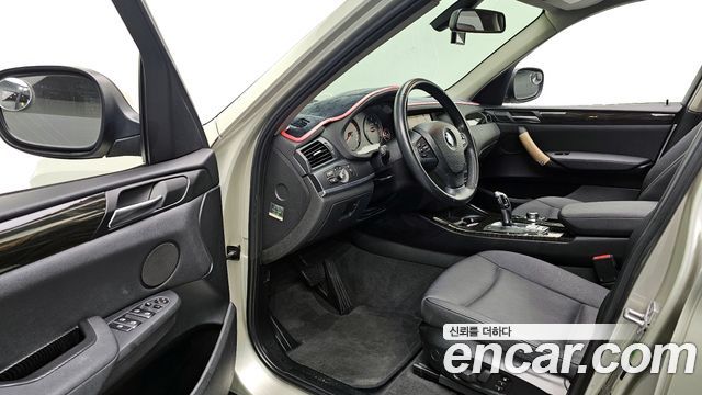 BMW X3 2011 — photo 10