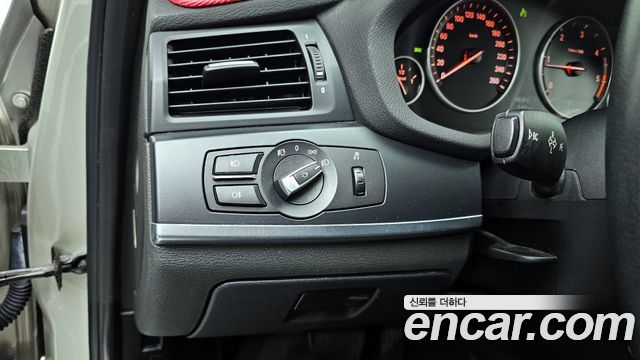 BMW X3 2011 — photo 13