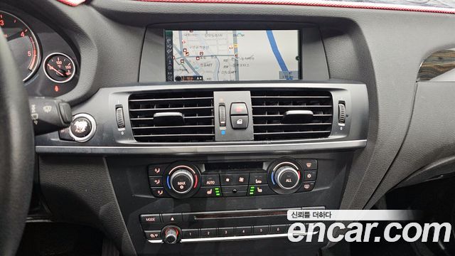 BMW X3 2011 — photo 16