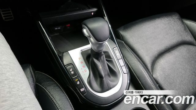 Kia K3 2023 — photo 9